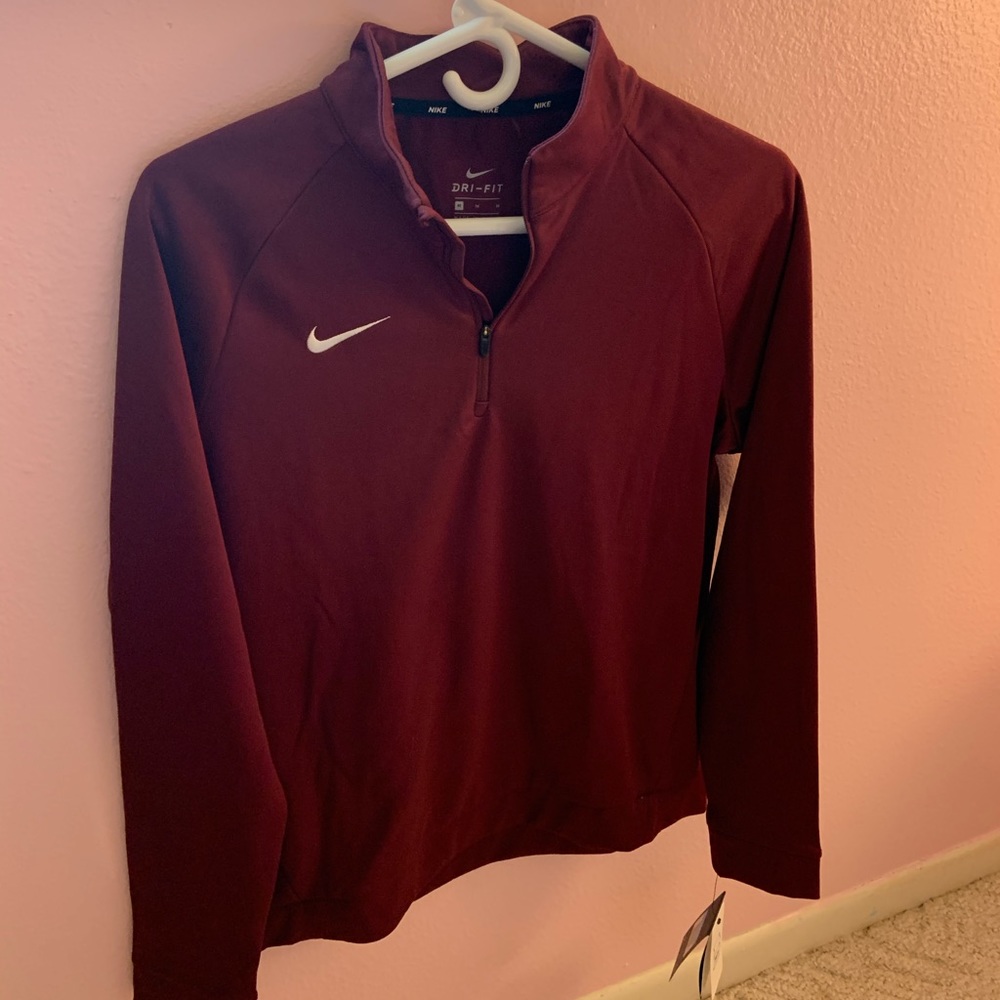 Nike pullover zip
